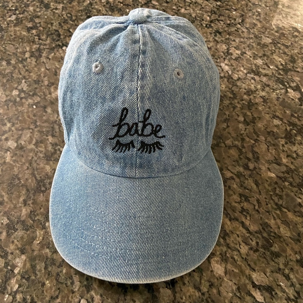 Newhattan hat